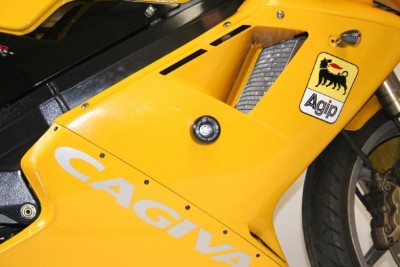 Padací chrániče, Cagiva Mito 125, černé